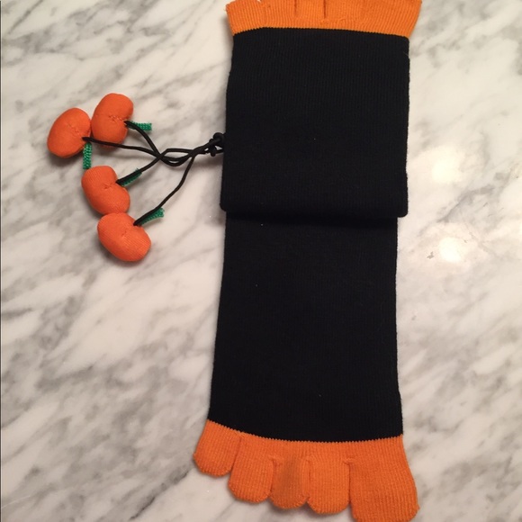 Toe Socks - Picture 3 of 4